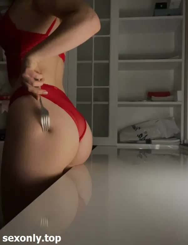 renata daninsky SABALILYS The Gh0st Girl