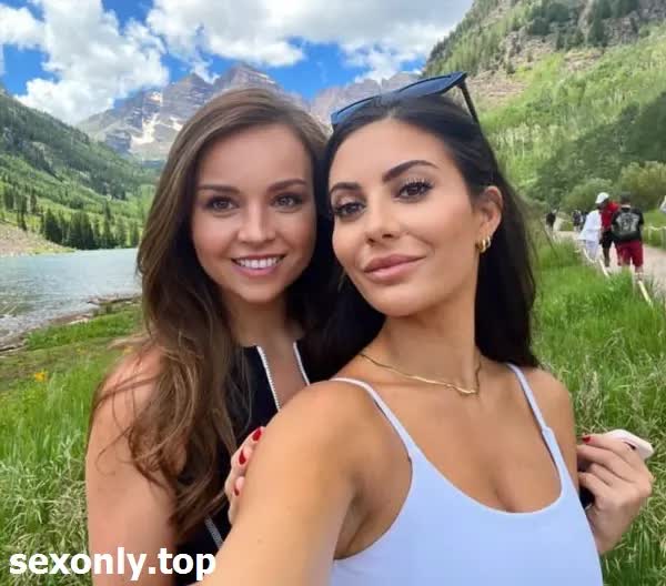 RhaenaV white_thundah Omeganina