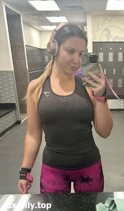 Chloe_Diego rottenjinx StrapTheQueen