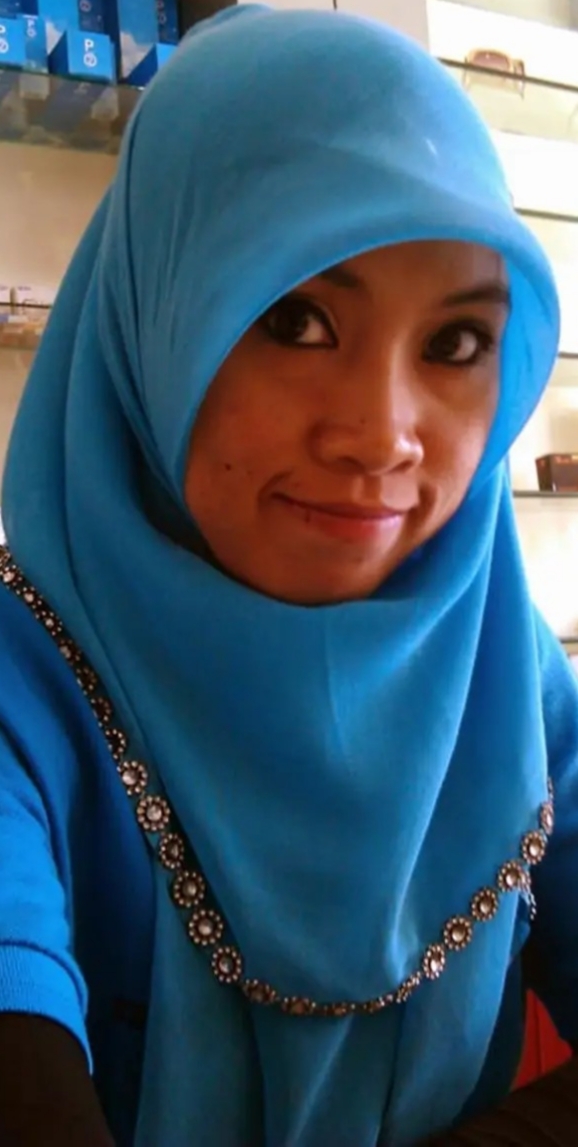 Use me to cum all over my face 