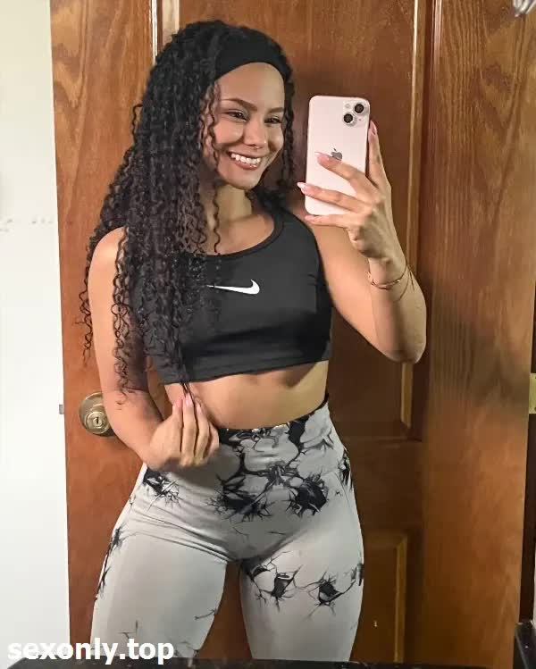 Kayblue Michelle YamilaaaYang Cheyanne Foxxx