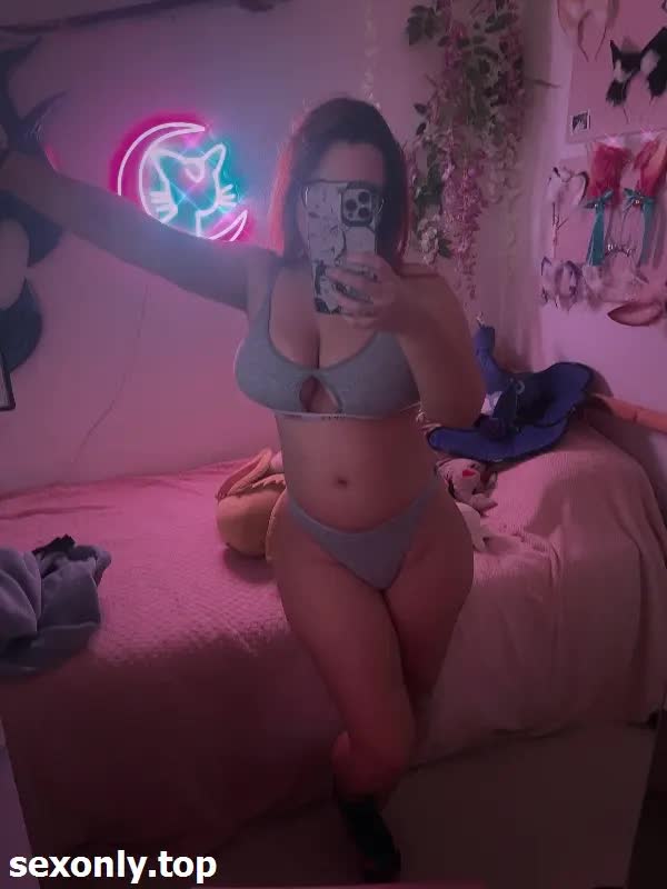 COCOOBUNNYY La1dyluck Hollyannegolightly