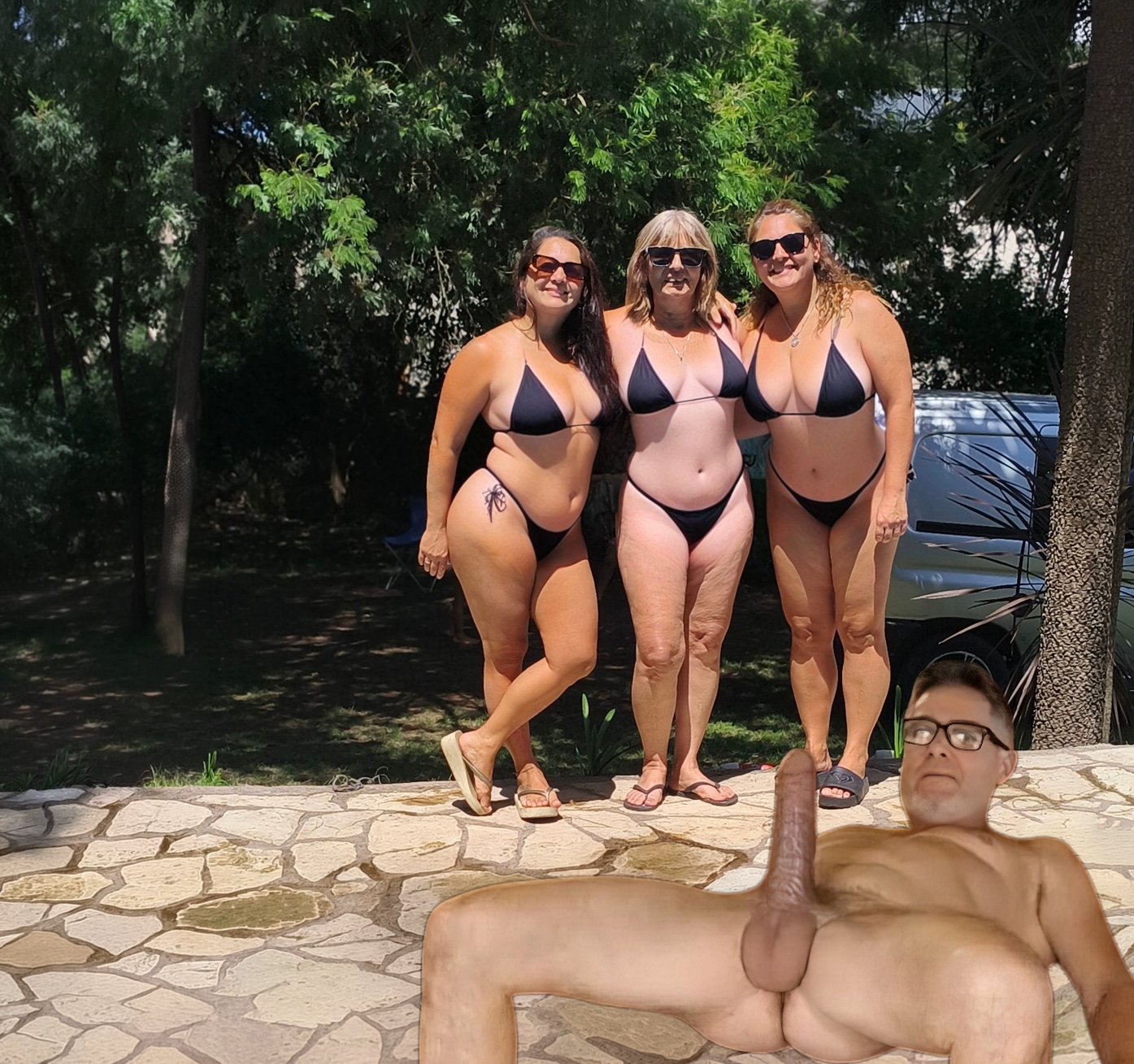 Ric flashing cock with sluts