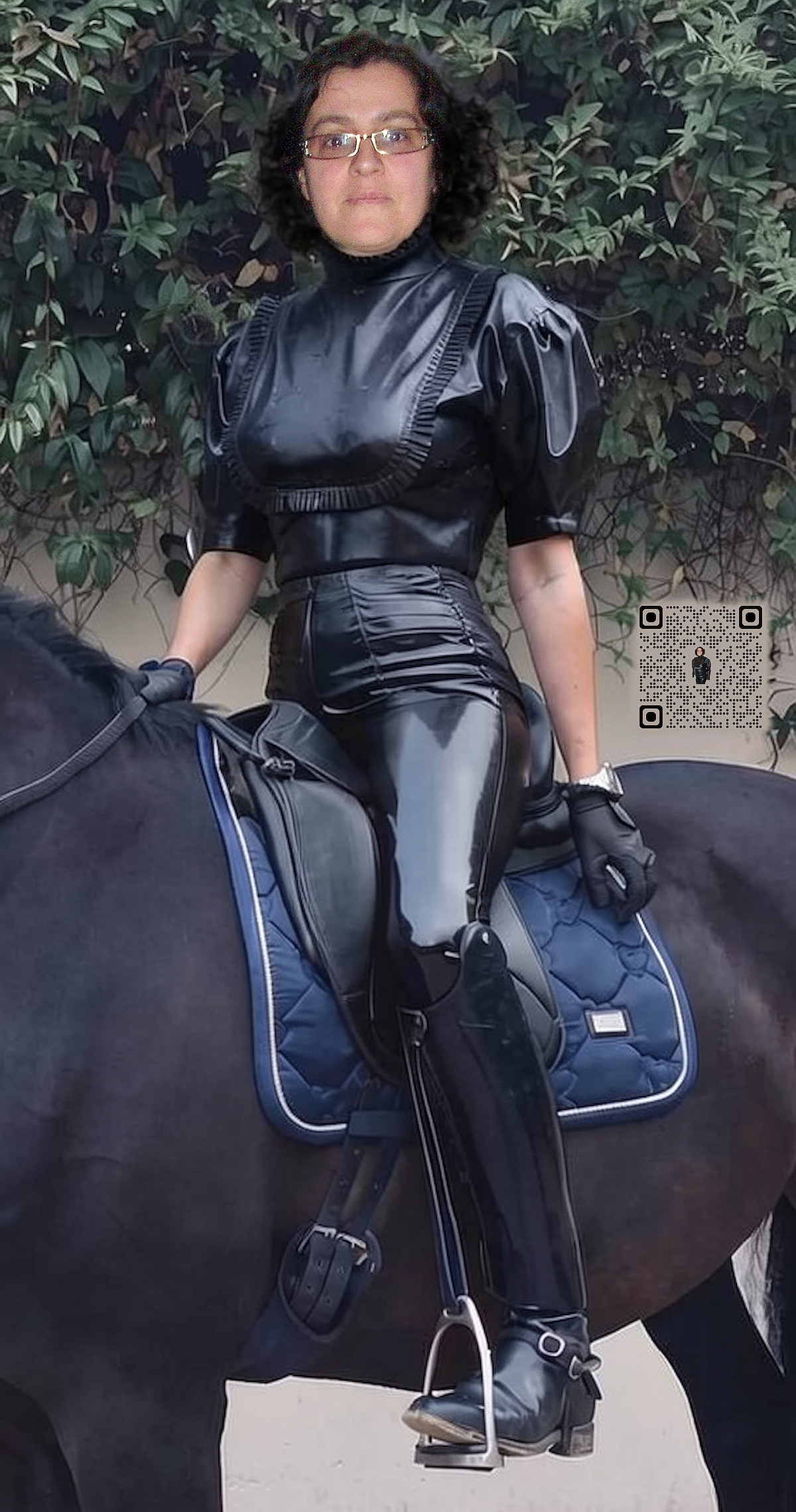 Latexmilf Latex Mom Horse1