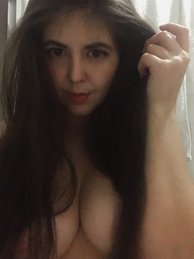 Cute slut Diana Matvienko