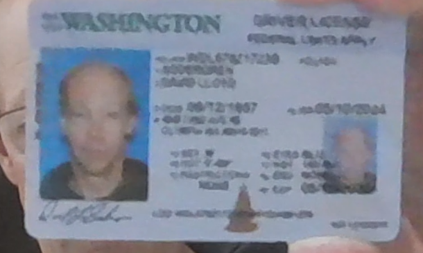 Loser faggot confesses online with REAL Drivers license ID, Meet Mr David Sodergren