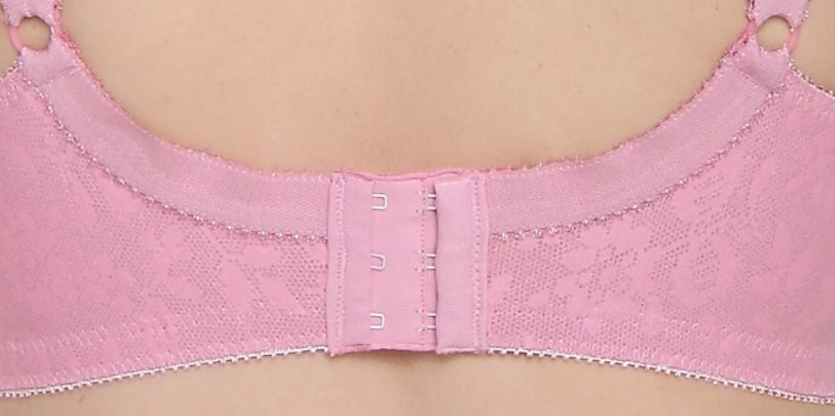 My exy Pink Playtex Bra closure Spanette strong rubber scent smell FULL SUPPORT FOR MY BIG TITS 