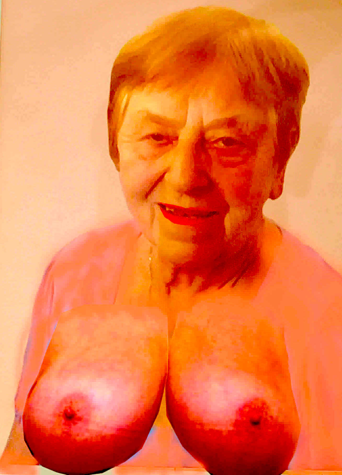 hot nude dirty Granny Slut Ruth Hüttner from Erfurt!