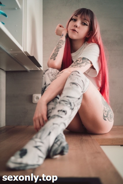 Sexyhousekeeper Asianfeetb Joan Joy