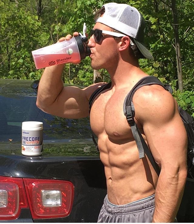 Fratty muscle stud