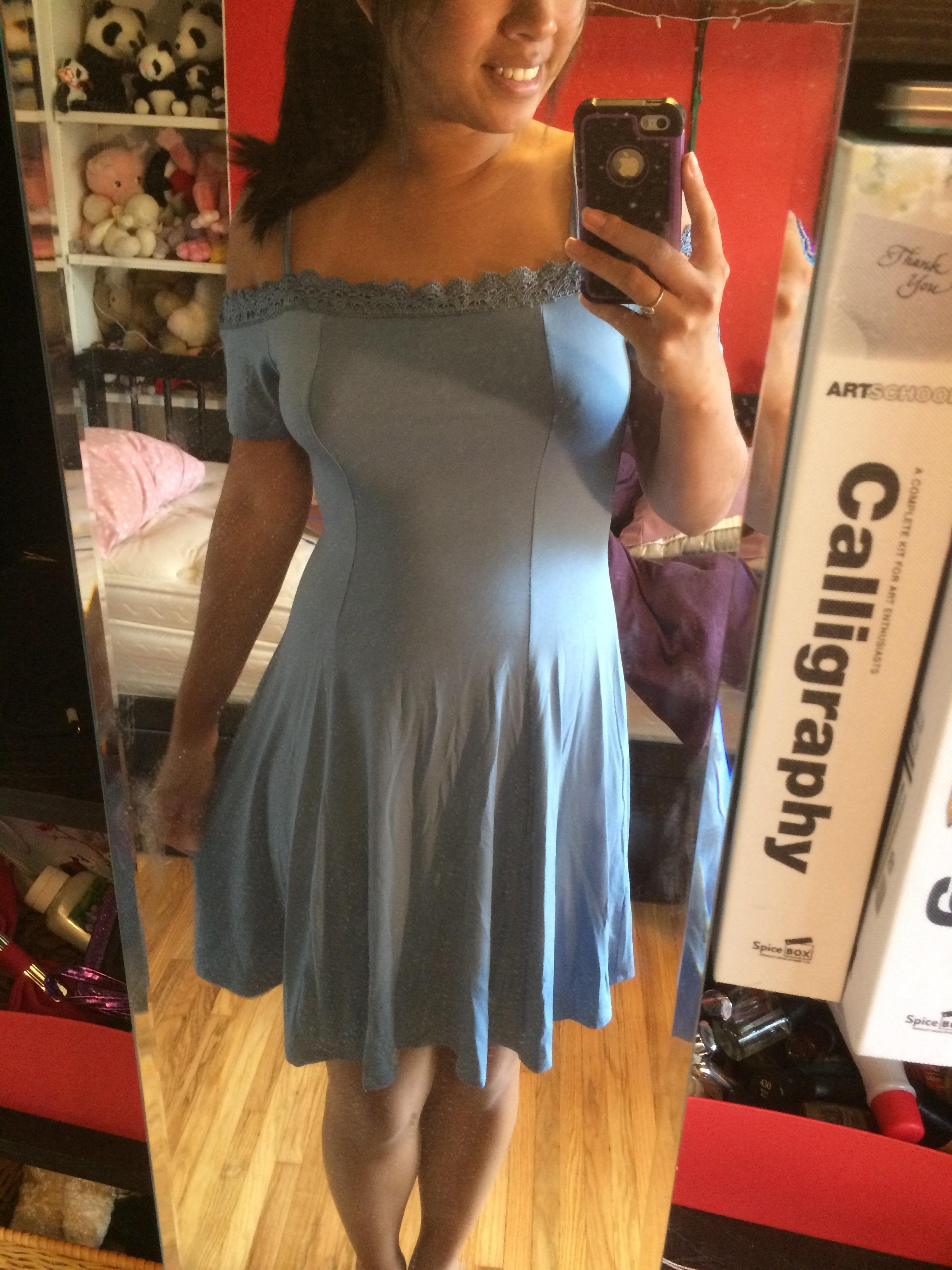 (f) my dress is wrinkly but it makes me feel pretty! I also have a huge collection of pandas 